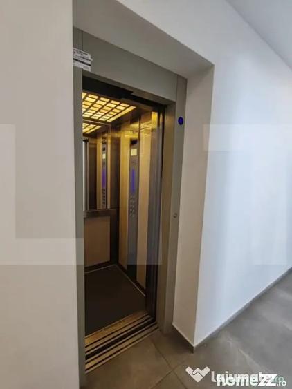 Apartament cu 3 camere decomandat în Ciarda Roșie