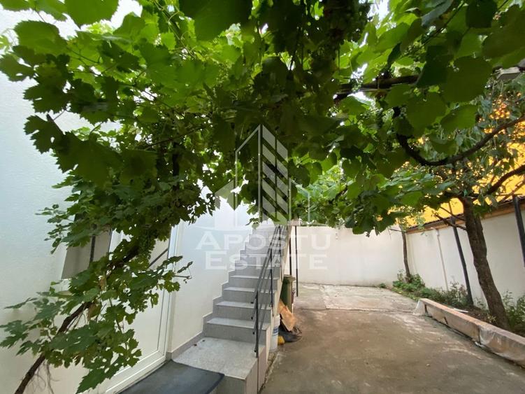 Casă individuală cu 4 camere cu Canalizare în Exterior Vest