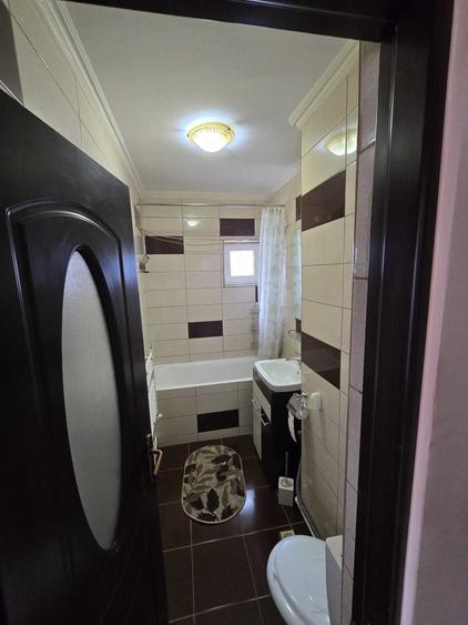 Inchiriez apartament 2 camere,bulevardul 1 Mai,detalii tel:0761720086 - 2