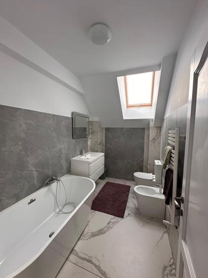 Apartament 3 camere de inchiriat, 100 mp, Radauti - 4