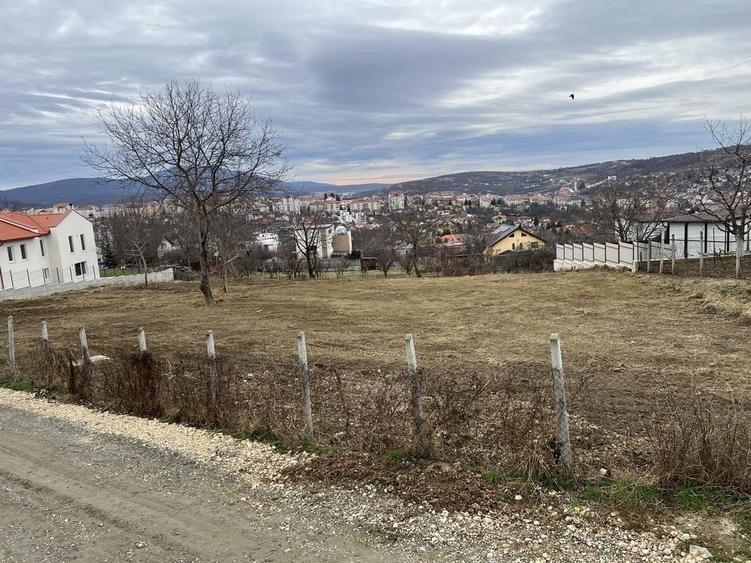 Spațiu comercial, în Central