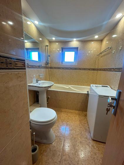 Apartament cu 2 camere semidecomandat în Vitan Mall