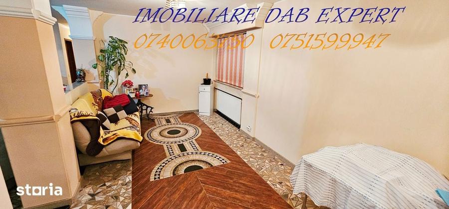 Casă cu 4 camere cu Teren 200 Mp în Central