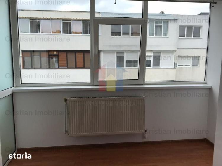 Apartament cu 2 camere decomandat în Barieră