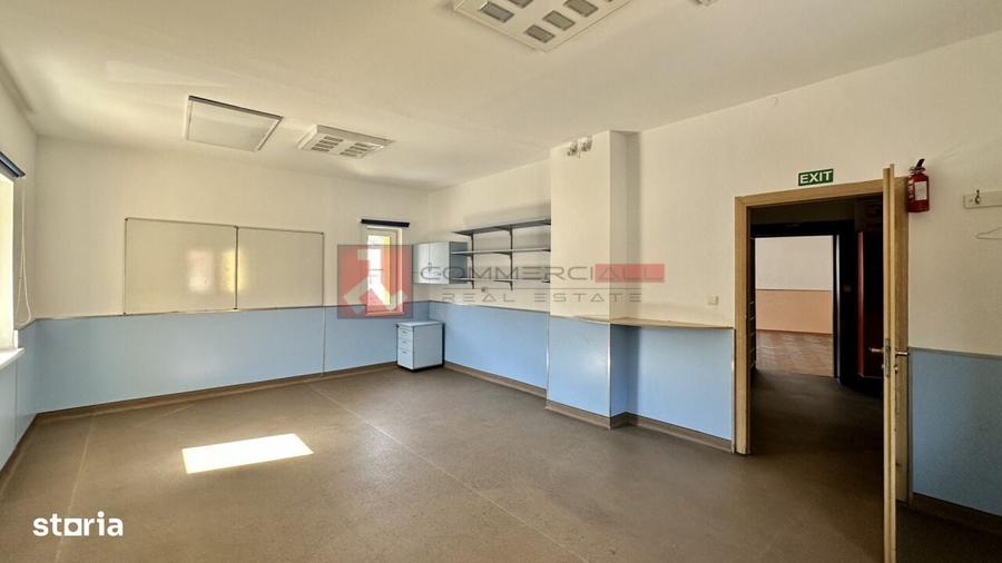 Spațiu comercial, de 520 mp, în Blumăna