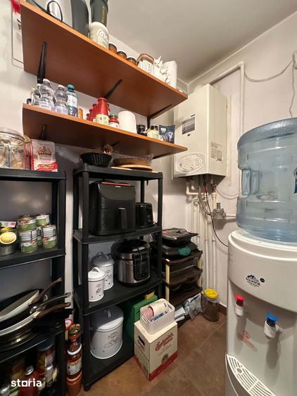 Apartament cu 5 camere decomandat în Soarelui