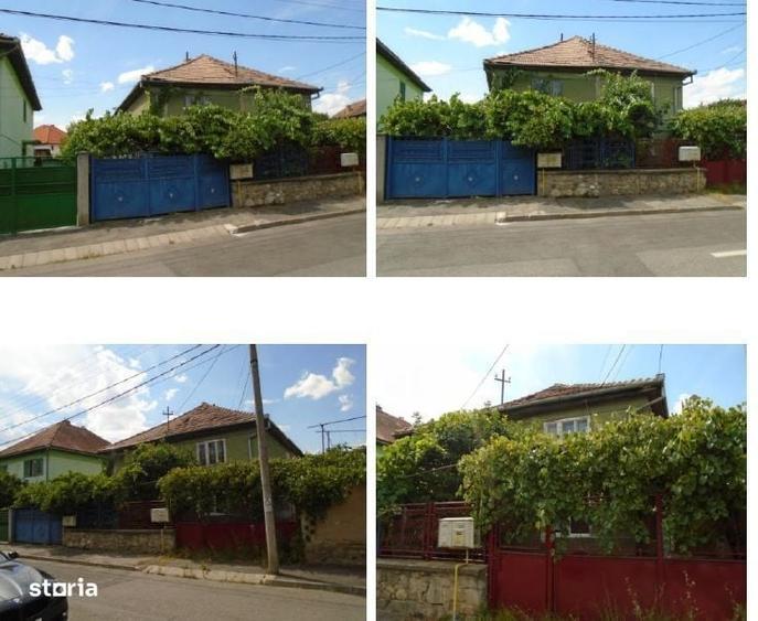 Casă cu 2 camere cu Teren 238 Mp în Central