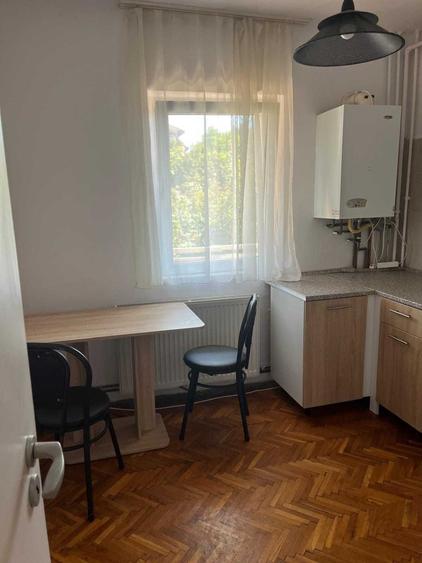 Apartament cu 2 camere decomandat în Odobescu