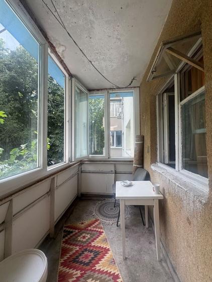 Apartament cu 2 camere decomandat în Aviației