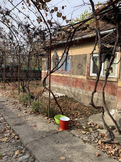Casă cu 4 camere în Filipeștii de Târg
