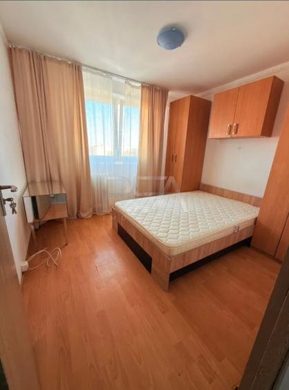 Apartament cu 2 camere semidecomandat, mobilat în Berceni