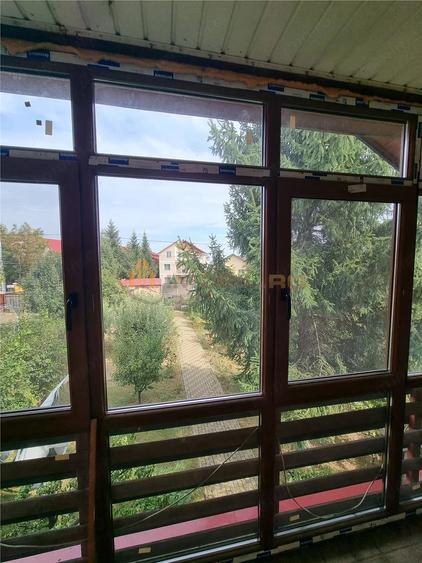 Casă cu Teren 800 Mp în Filiași