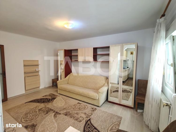 Garsonieră decomandată în Vasile Aaron