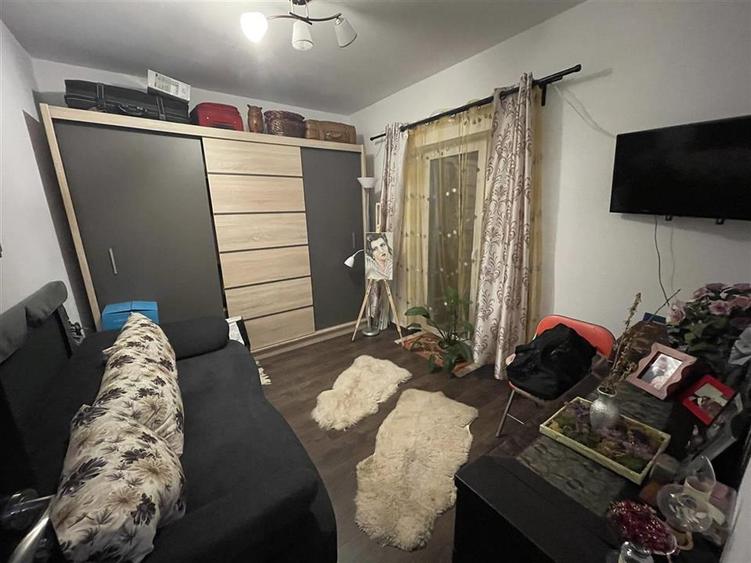 Apartament cu 3 camere decomandat, mobilat în Arhitecților - Calea Cisnădiei