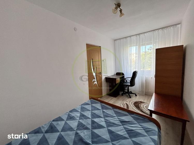 Apartament cu 2 camere semidecomandat, mobilat în Valea Rosie