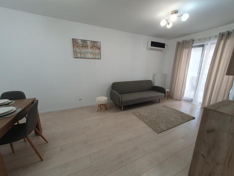 Apartament cu 2 camere decomandat în Ghencea