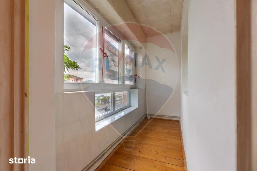 Apartament cu 3 camere decomandat în Central