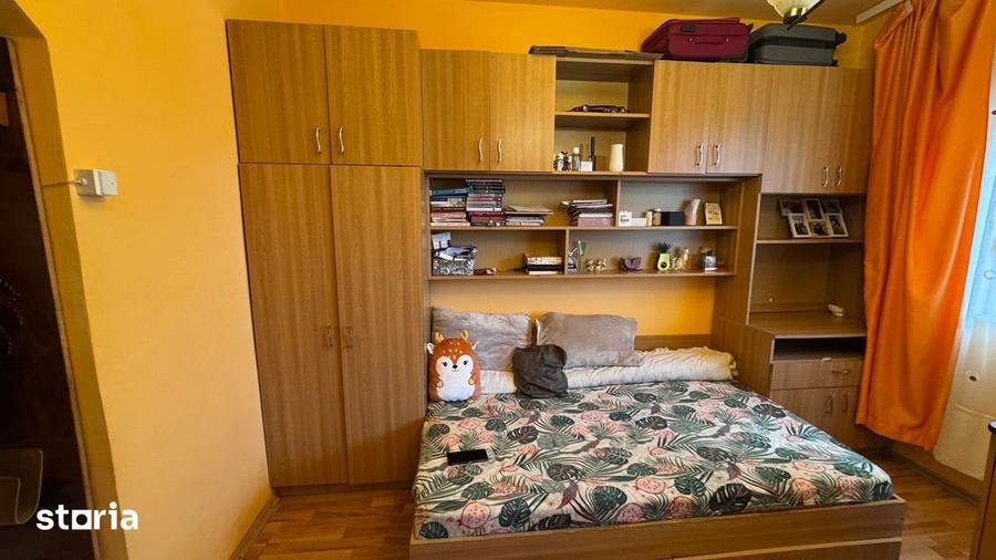 Garsoniera de vanzare, str. Poieni?ei - 4