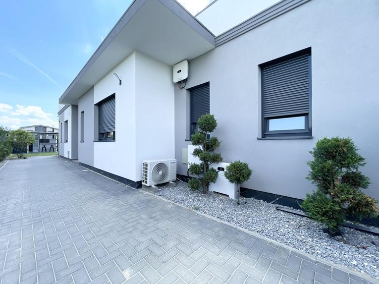 Duplex cu 3 camere cu Teren 337 Mp în Moșnița Veche