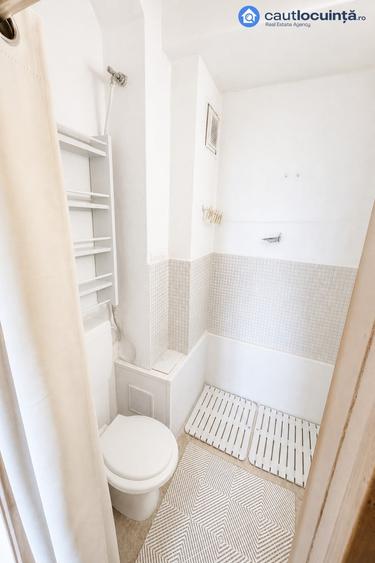 Apartament cu 2 camere în P-ța Romană