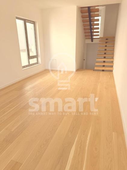 Duplex cu 4 camere semidecomandat cu Garaj în Borhanci