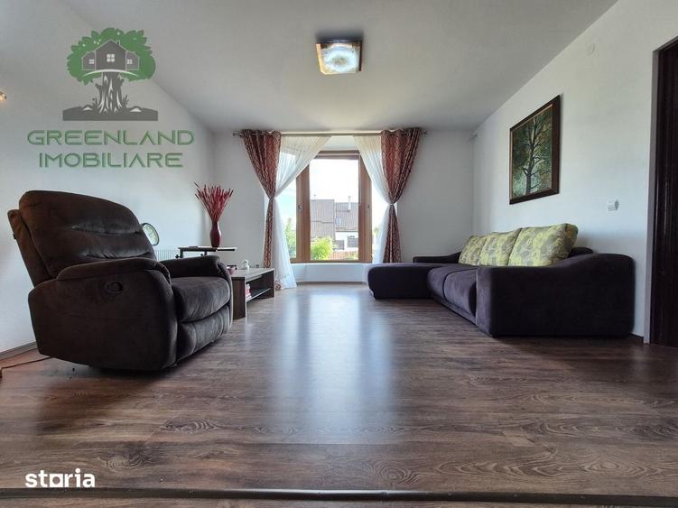Casă cu 6 camere cu Teren 1100 Mp în Bucium