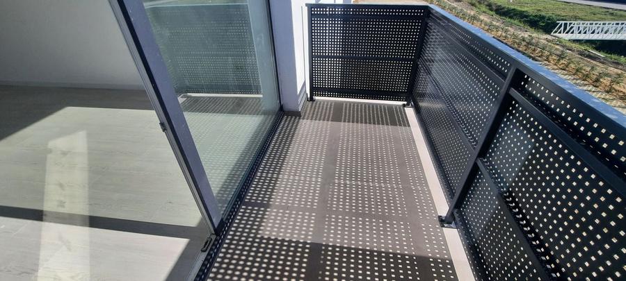 Apartament cu 2 camere decomandat în Torontalului — fotografia 3
