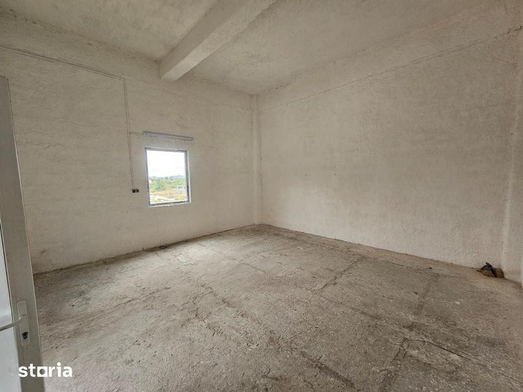 Spațiu comercial, de 100 mp, în Central