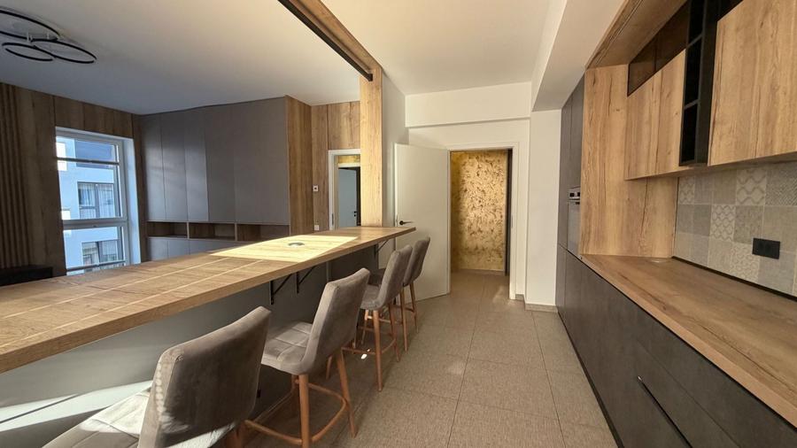 Apartament cu 2 camere, mobilat în Centrul Civic