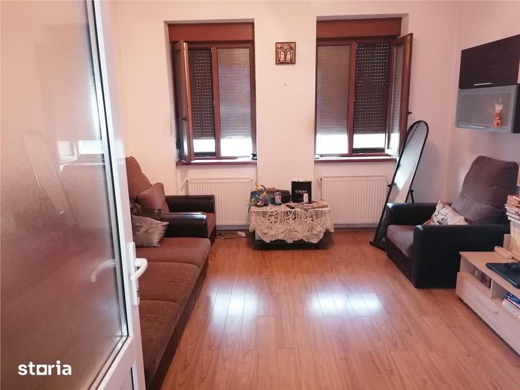Casă cu 2 camere cu Teren 450 Mp în Iosefin