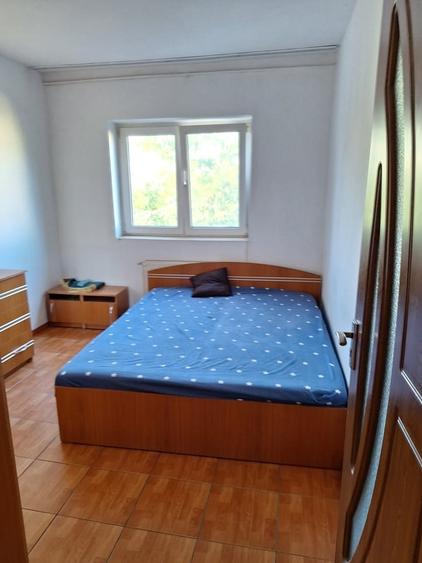 Apartament cu 3 camere decomandat în Militari