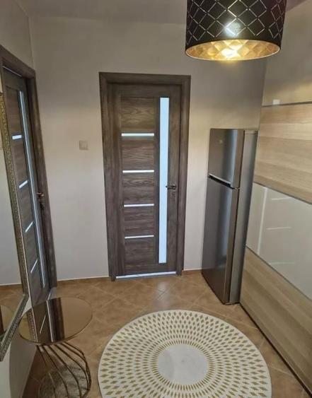 Garsonieră decomandată, mobilată în Timpuri Noi