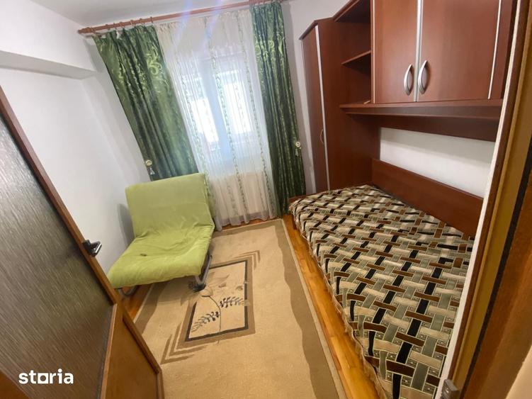 Apartament cu 4 camere în Central
