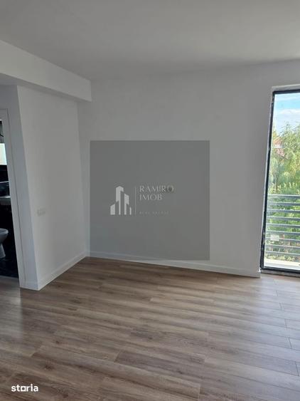 Apartament cu 3 camere decomandat în Drumul Găzarului