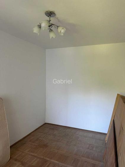 Vand apartament 3 camere SD 49 mp in Buhusi