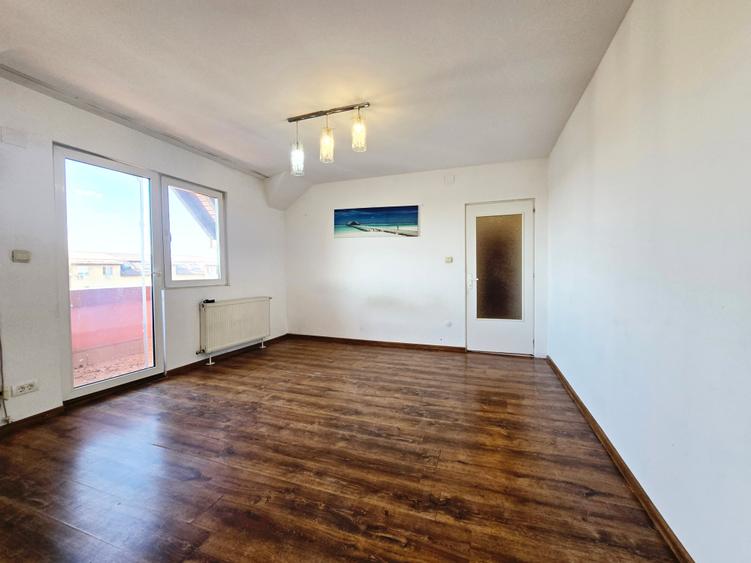 Apartament cu 2 camere semidecomandat în Confecții