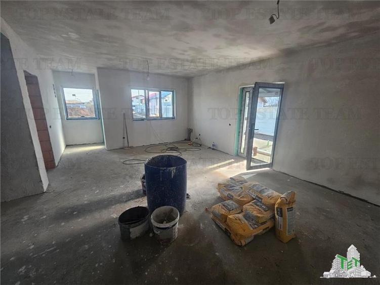 Casă individuală cu 4 camere cu Teren 464 Mp în Bâcu