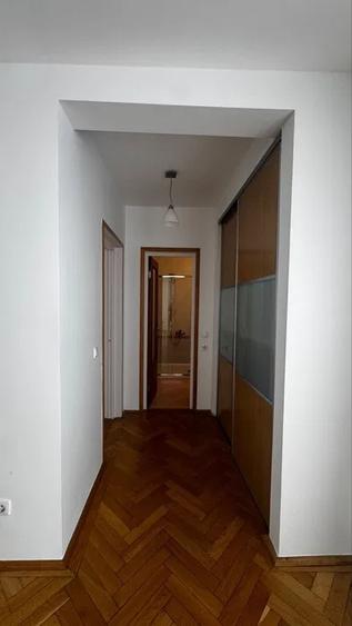 Apartament cu 3 camere decomandat, mobilat în Vatra Luminoasă