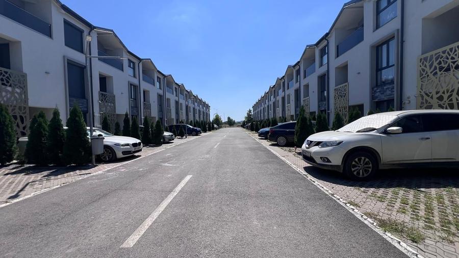 Casă cu 5 camere cu Canalizare în Bragadiru