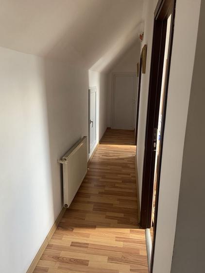 Apartament decomandat în Romanești