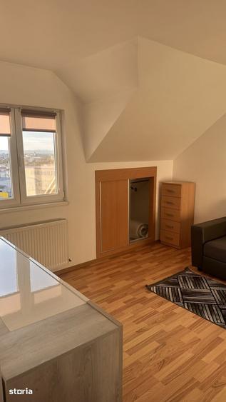 Apartament cu 2 camere în Tractorul