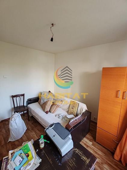 Apartament cu 3 camere decomandat în Dristor
