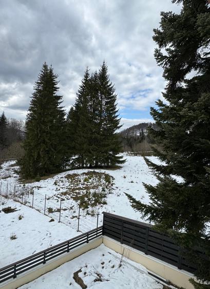 Casă individuală cu 6 camere cu Garaj în Predeal
