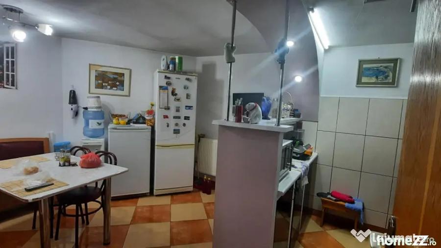 Casă cu 1 camere cu Teren 170 Mp în Andronache