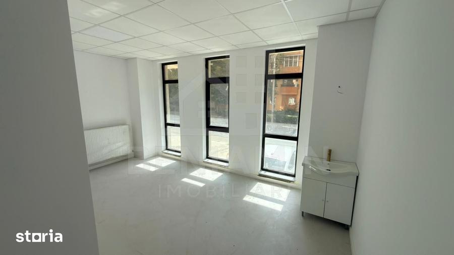 Spatiu 530mp-pentru-Policlinica-sau-Clinica-Medicala -Auchan Chimie - 1