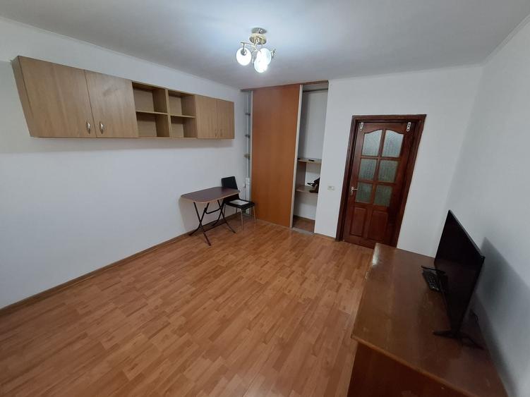 Garsonieră semidecomandată în CET
