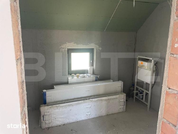 Casa cu 5 camere, 320.47 mp, zona Boldut - 5