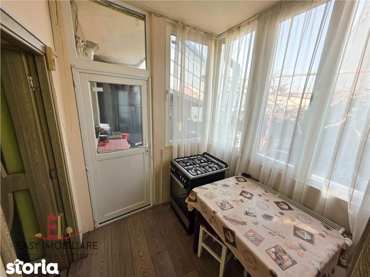 Casă cu 2 camere cu Teren 310 Mp în Central