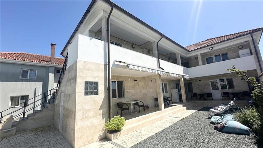 Hotel/Pensiune, de 200 mp, în Exterior Nord