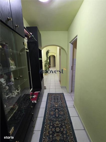 Apartament cu 4 camere în Lucian Blaga